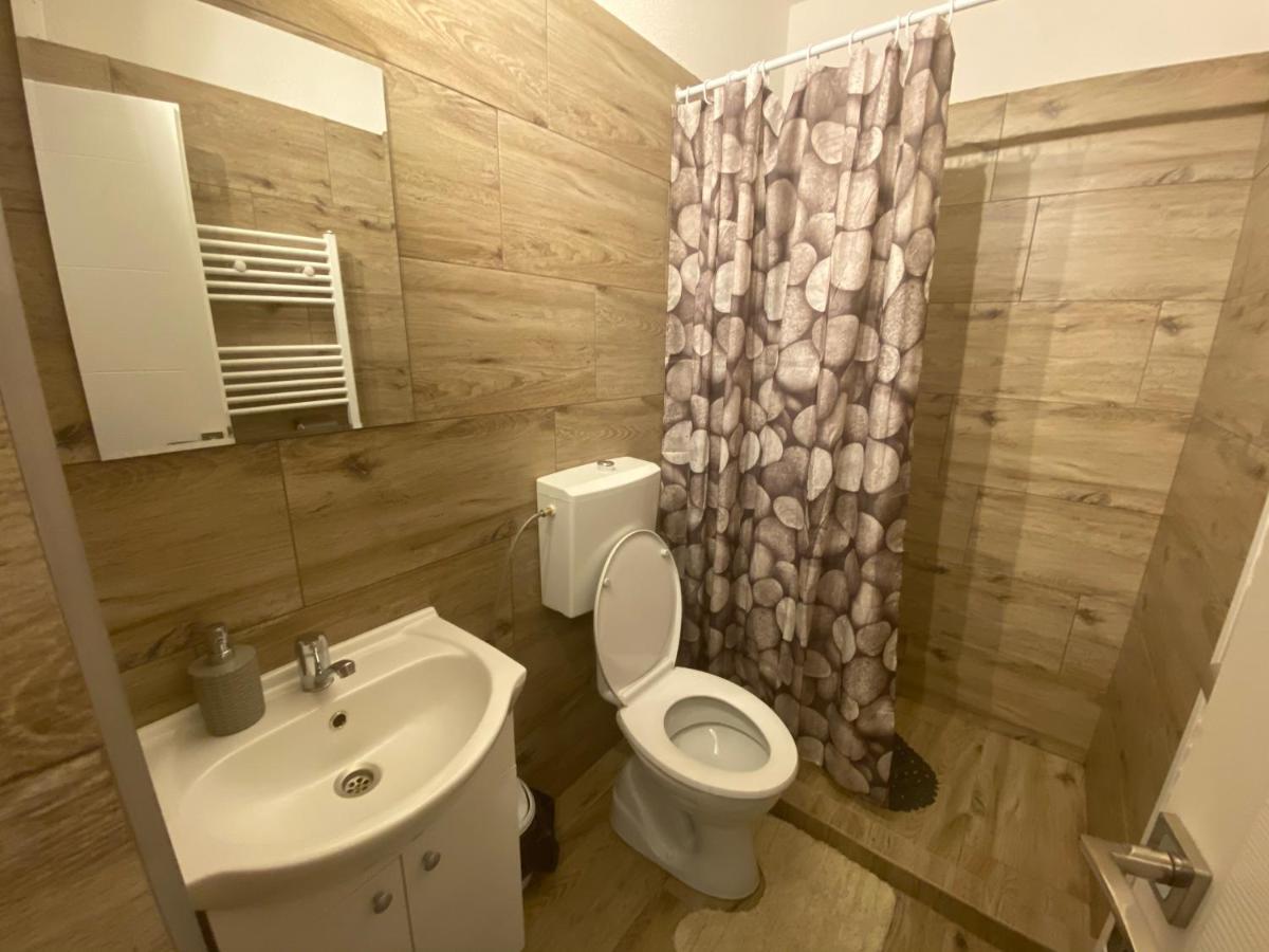 Guest House Zoreni Mociu Εξωτερικό φωτογραφία
